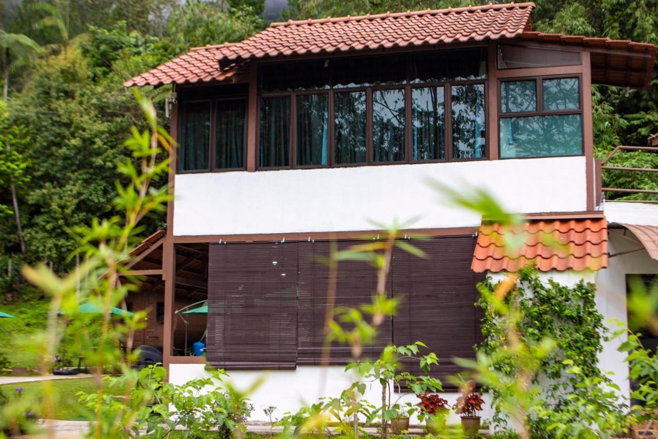 Genting Greenwoods Tiny Houses & Events Hall Genting Highlands Exterior photo