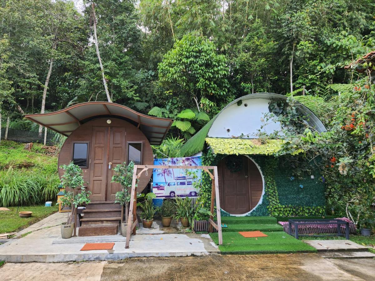 Genting Greenwoods Tiny Houses & Events Hall Genting Highlands Exterior photo