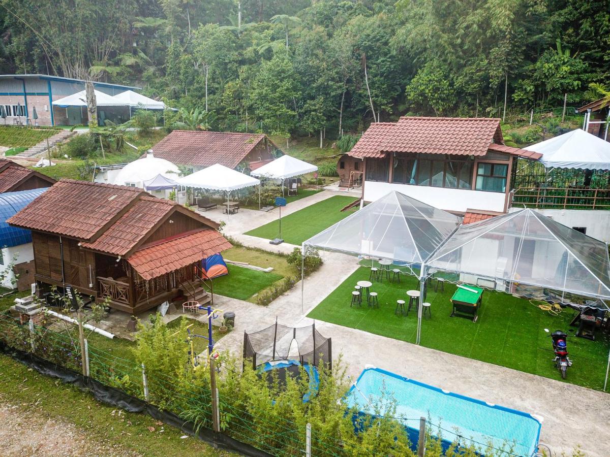 Genting Greenwoods Tiny Houses & Events Hall Genting Highlands Exterior photo