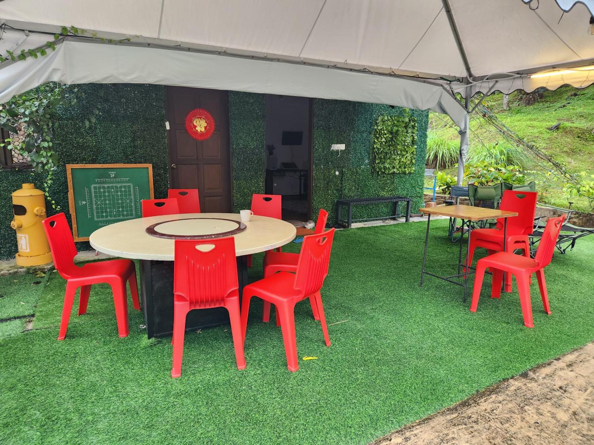 Genting Greenwoods Tiny Houses & Events Hall Genting Highlands Room photo