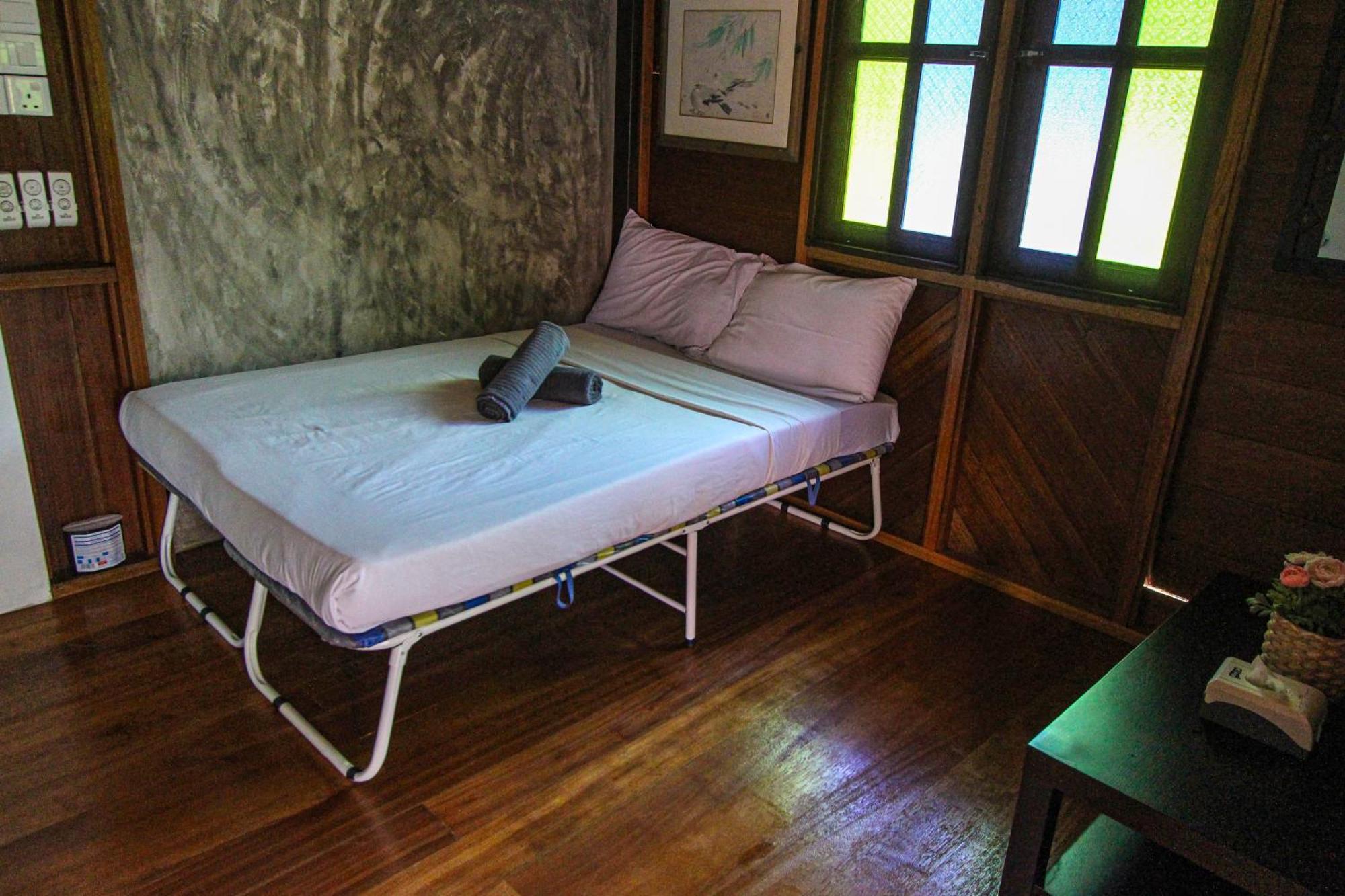 Genting Greenwoods Tiny Houses & Events Hall Genting Highlands Room photo